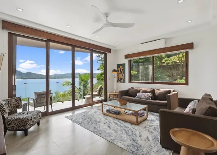 5-bd Beachfront, Ocean-view Hillside * Playa Flamingo